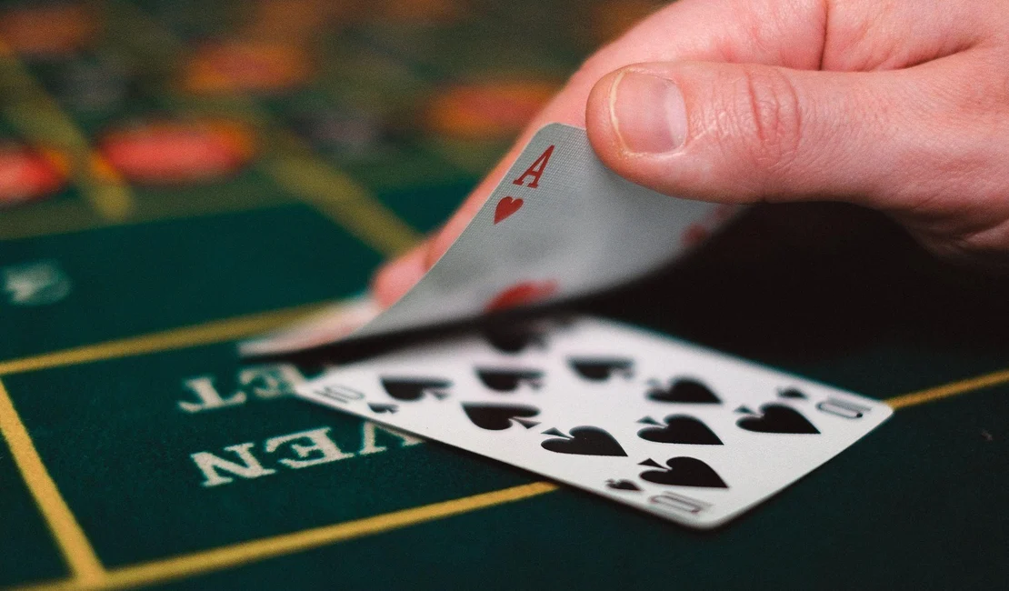 Estratégias e Dicas de Blackjack: Domine o Jogo e Aumente suas Chances - 2